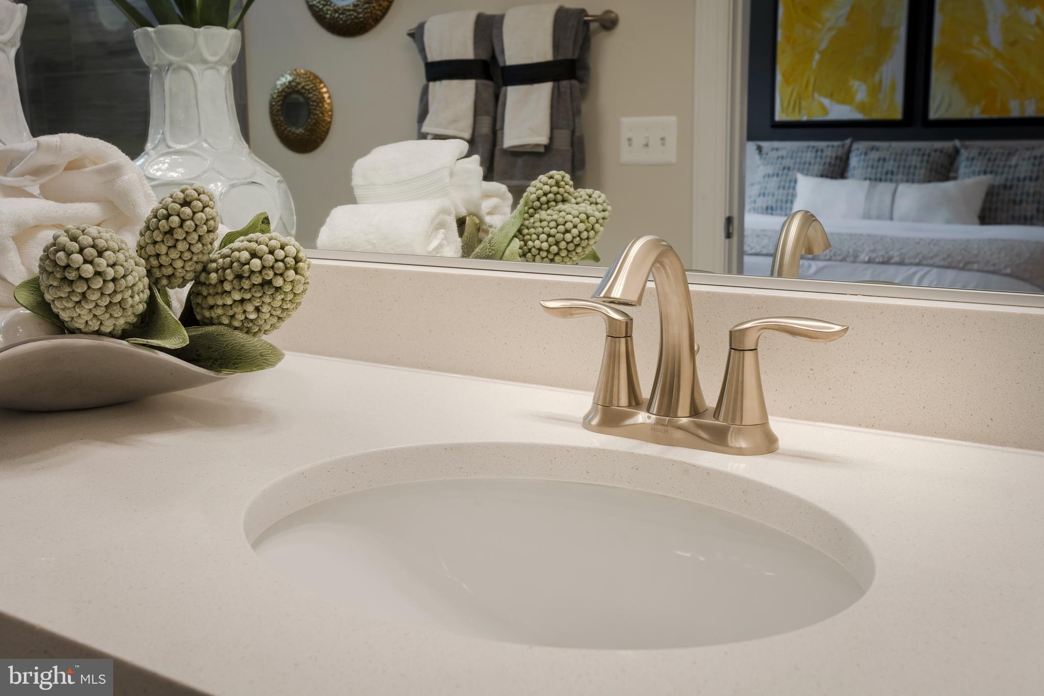 CROWN FARM - Residential