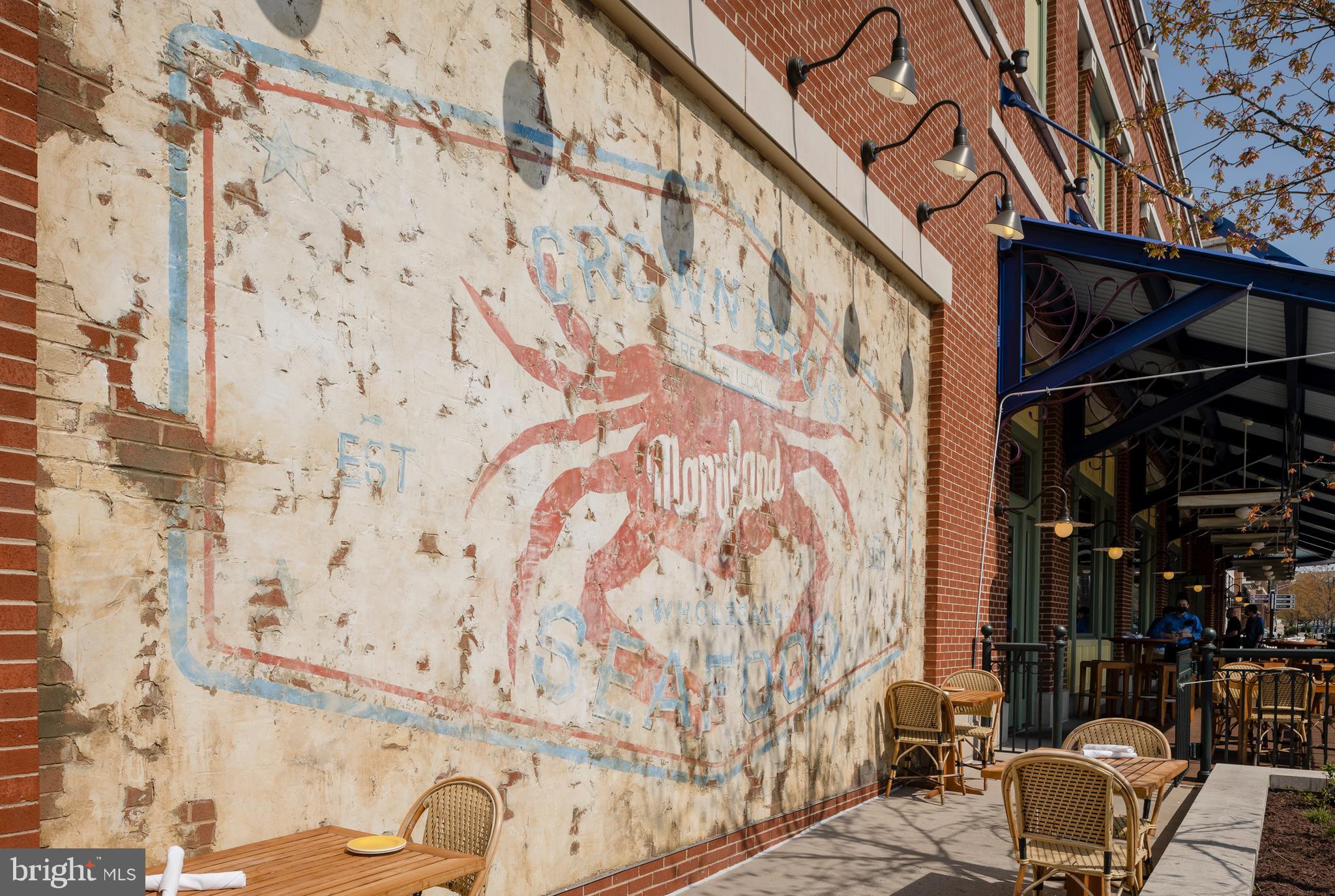 CROWN FARM - Residential