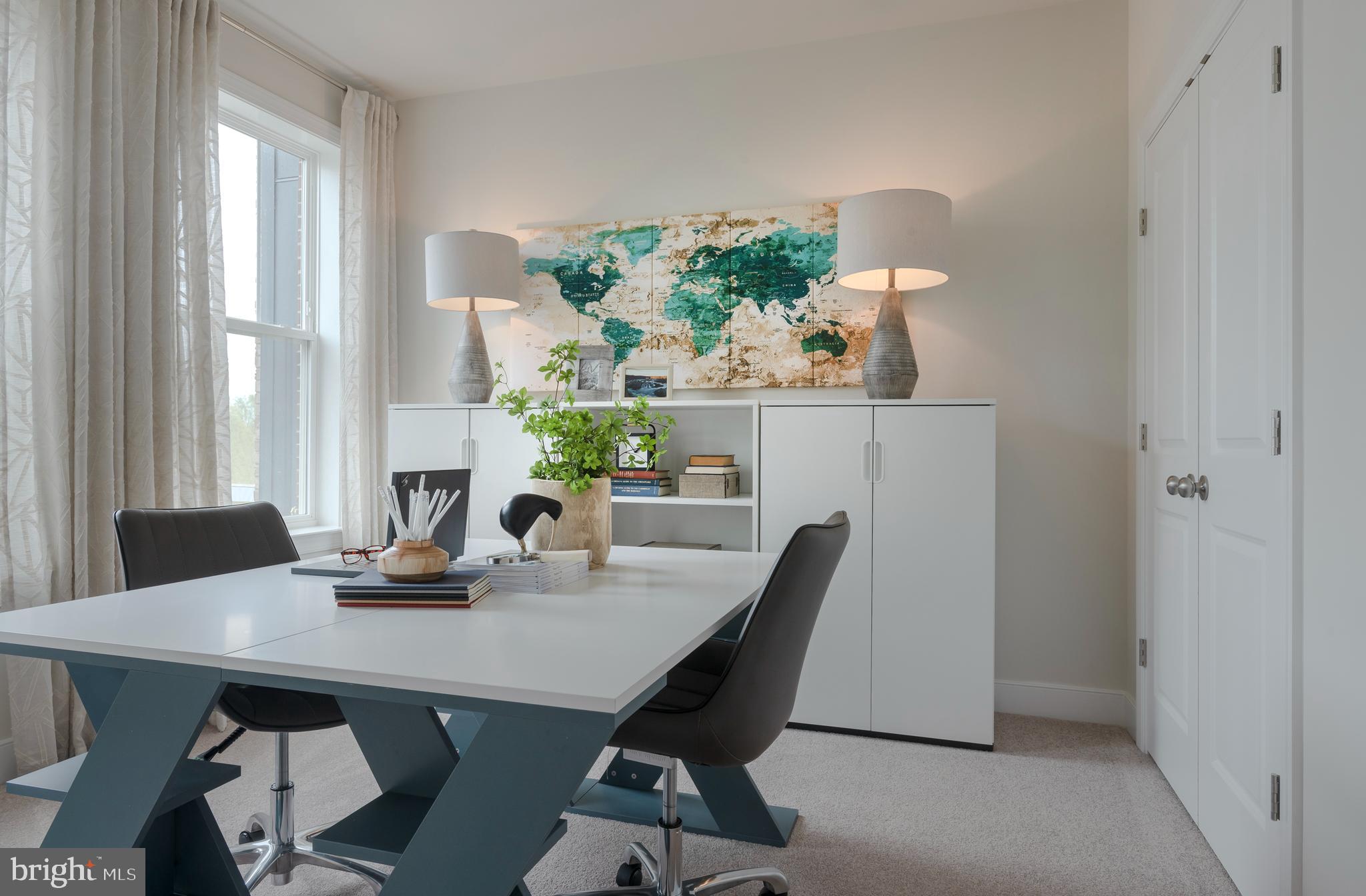 CROWN FARM - Residential