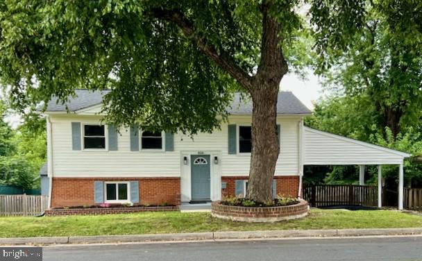 406 W MAPLE AVENUE