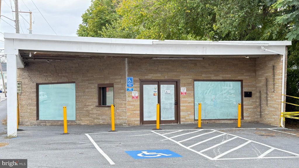 Photo of 2 S Mulberry Street, WAYNESBORO, PA 17268 (MLS # PAFL2030754)