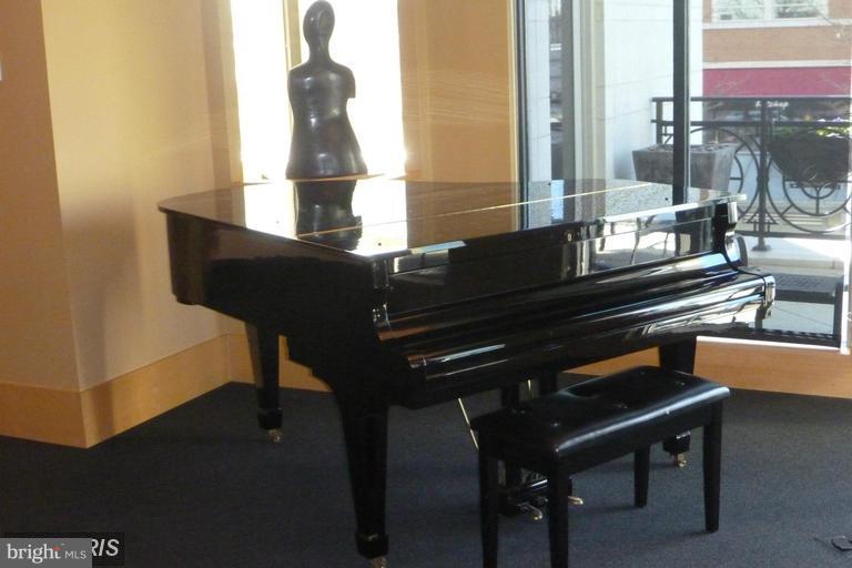 NATIONAL HARBOR - Residential