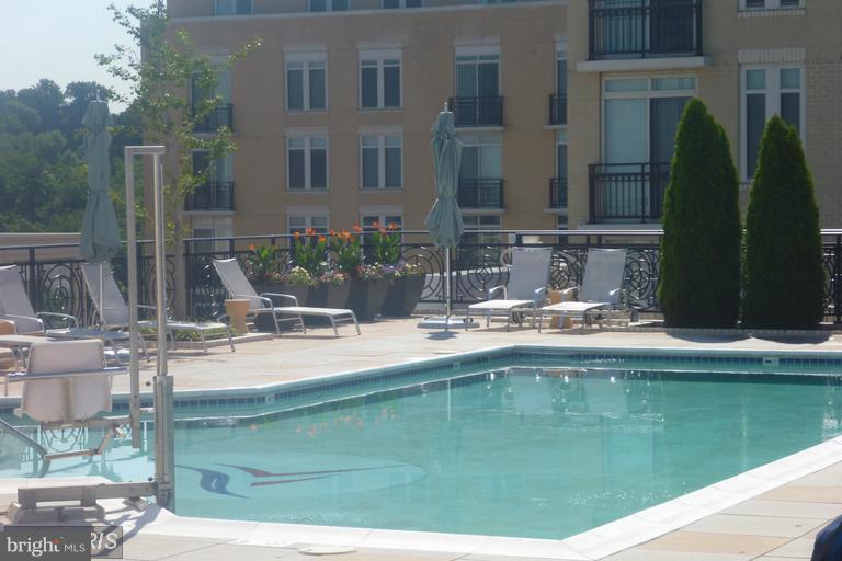 NATIONAL HARBOR - Residential