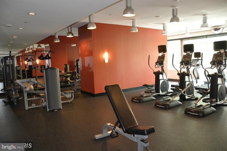 NATIONAL HARBOR - Residential