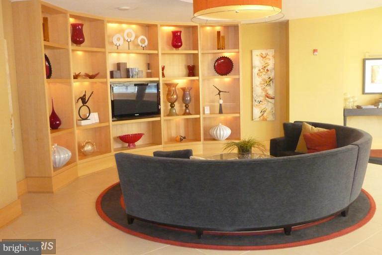 NATIONAL HARBOR - Residential