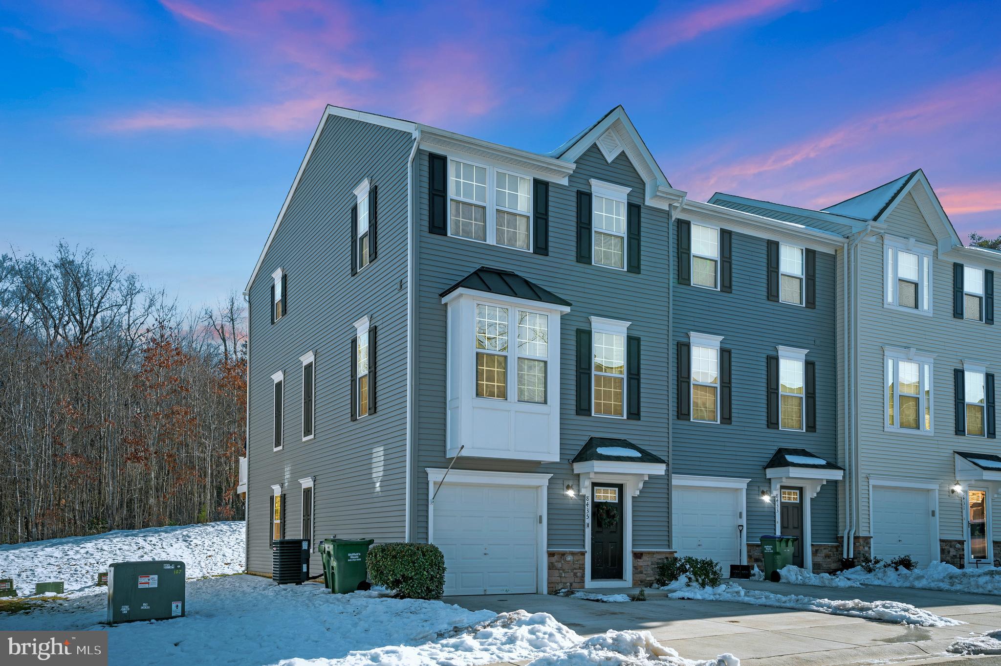 THE VILLAGE AT COURTHOUSE COMMONS - Residential Lease