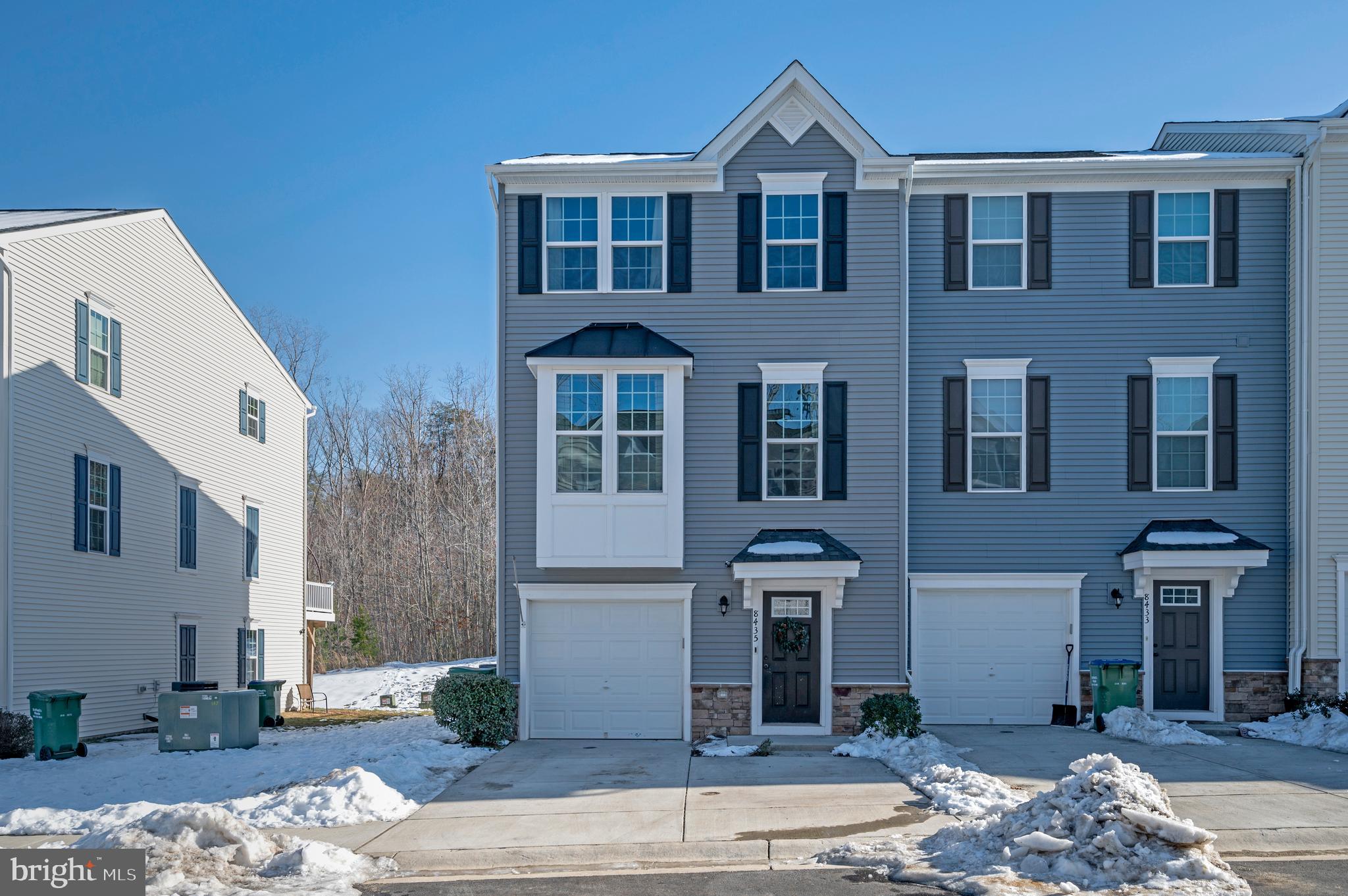 THE VILLAGE AT COURTHOUSE COMMONS - Residential Lease