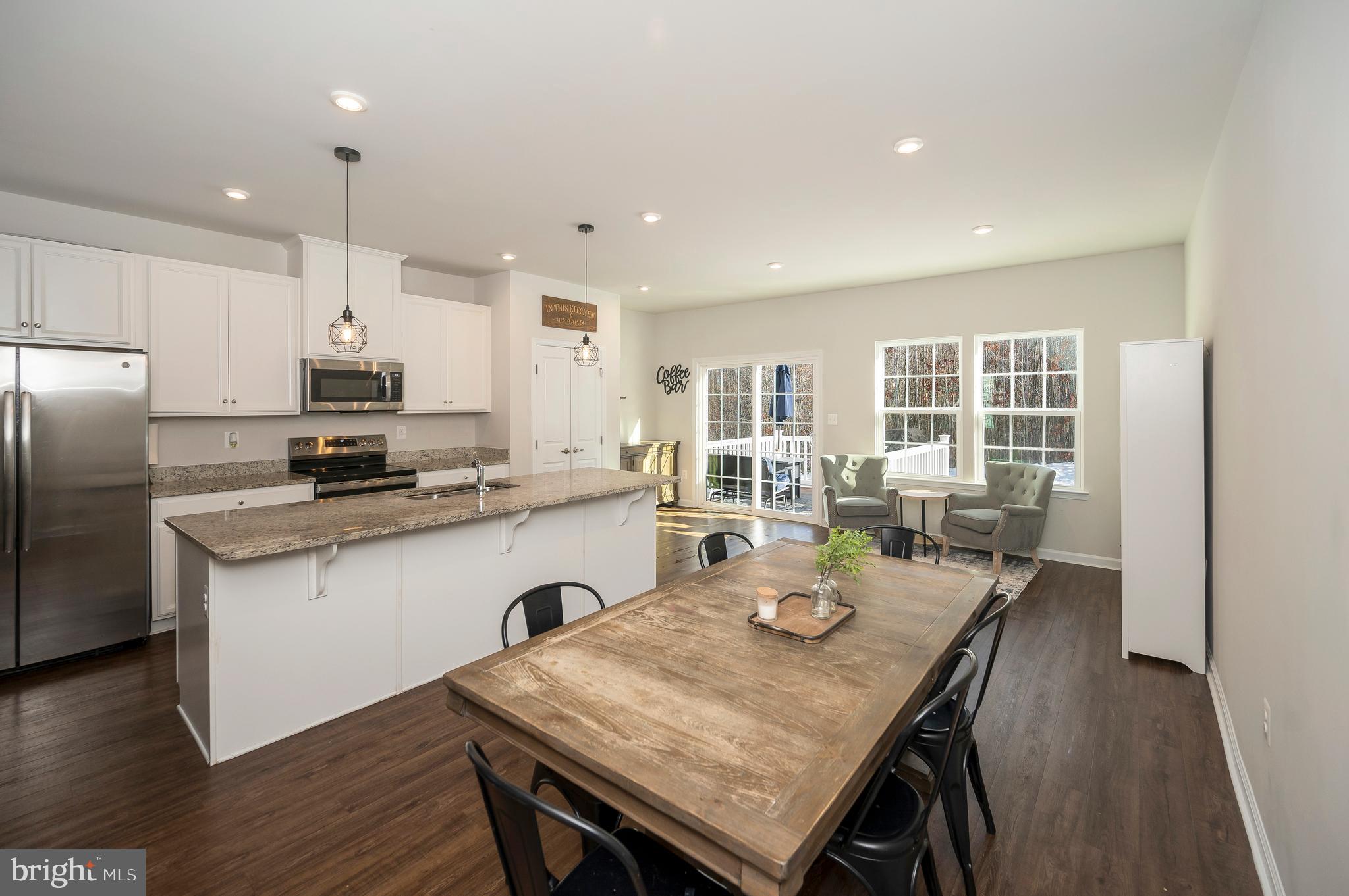 THE VILLAGE AT COURTHOUSE COMMONS - Residential Lease