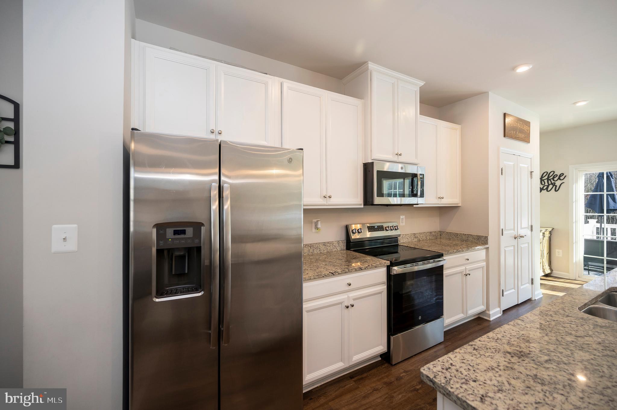 THE VILLAGE AT COURTHOUSE COMMONS - Residential Lease