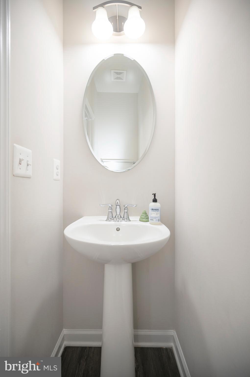 THE VILLAGE AT COURTHOUSE COMMONS - Residential Lease