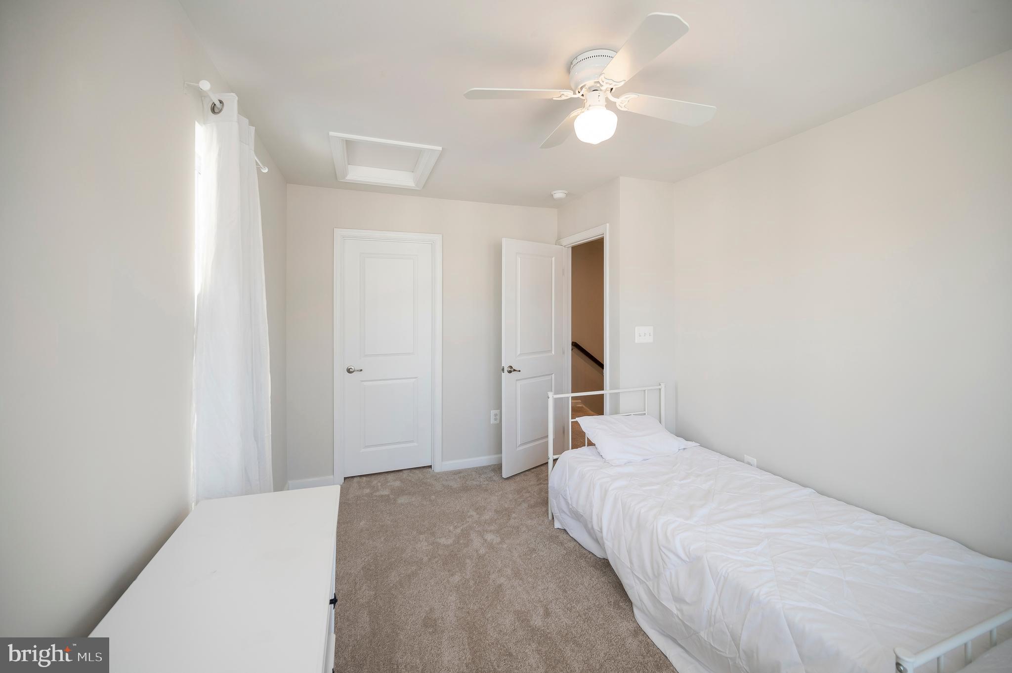 THE VILLAGE AT COURTHOUSE COMMONS - Residential Lease