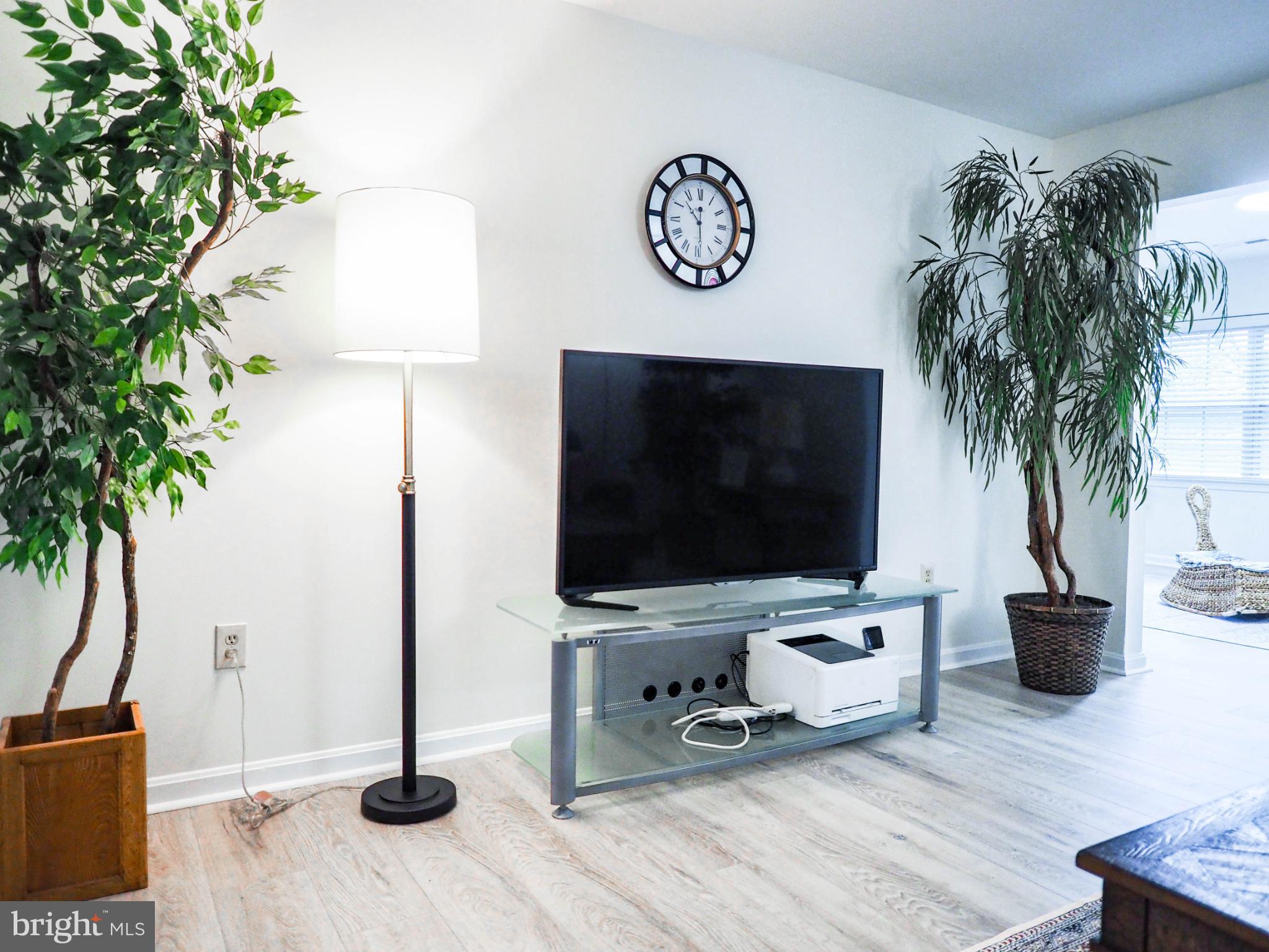 CHERRY VIEW PARK - Residential