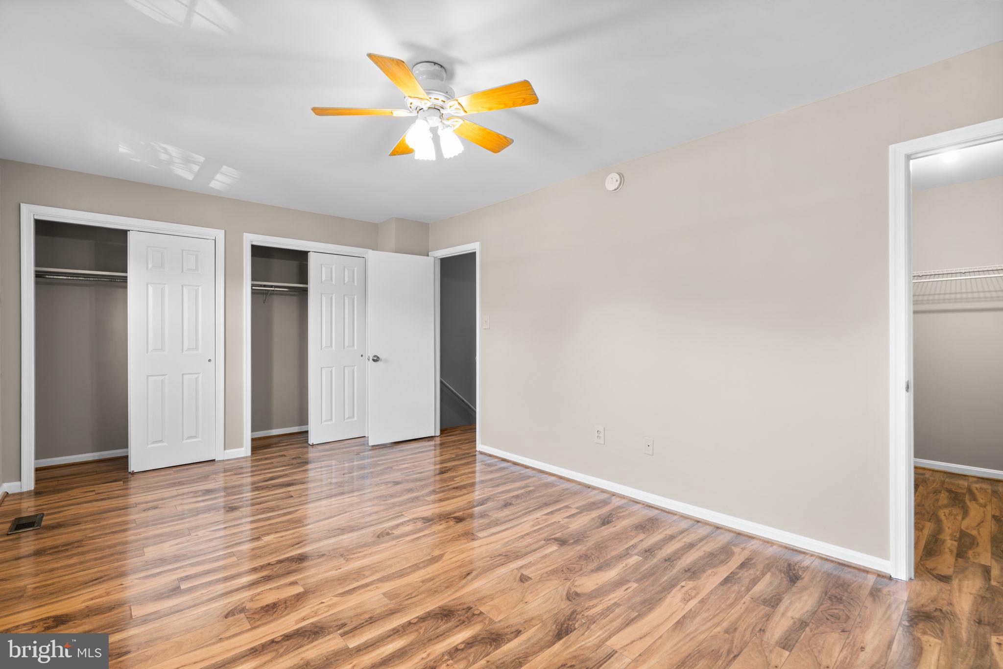 CROFTON MEADOWS - Residential