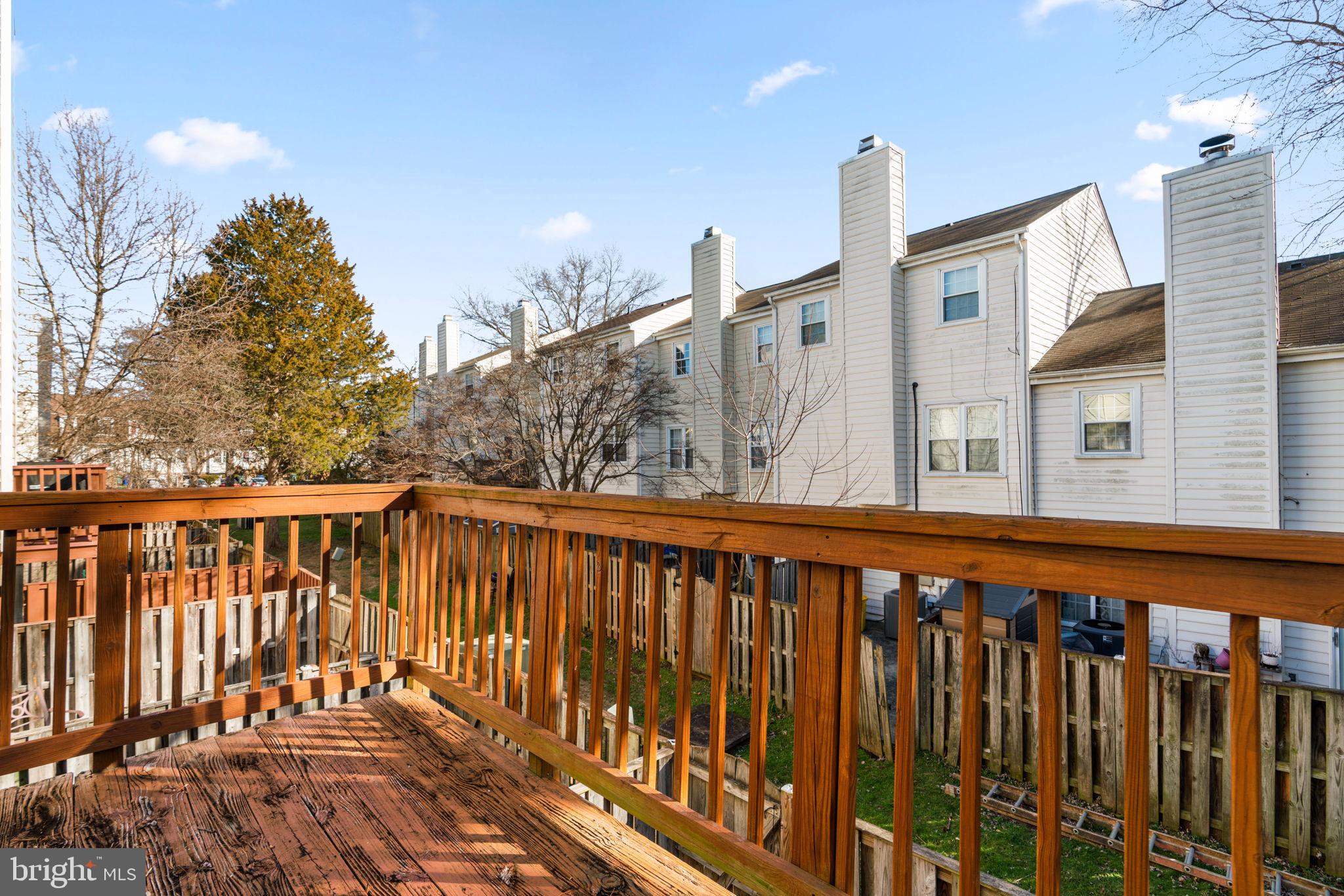 CROFTON MEADOWS - Residential