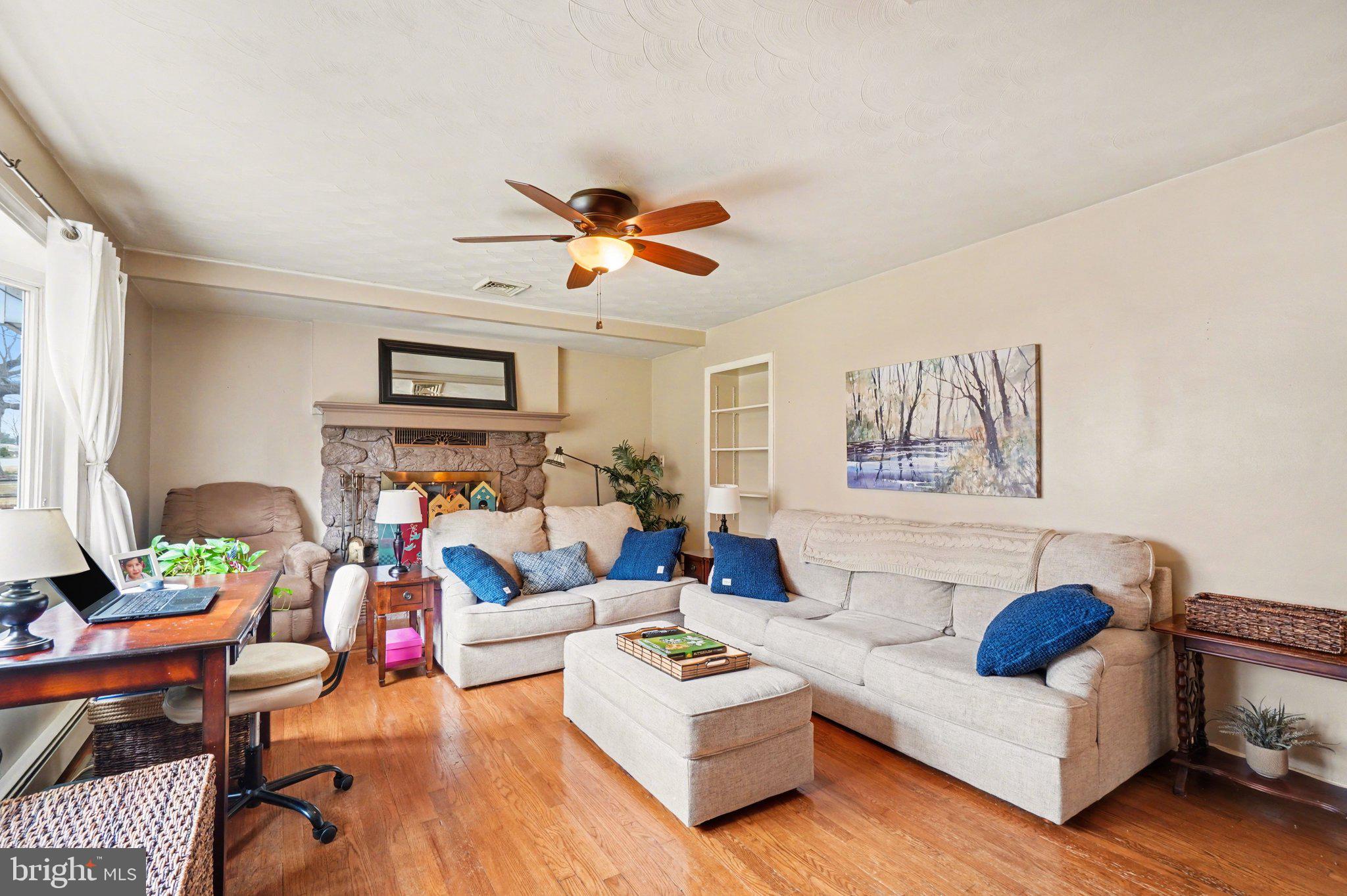 3925 SULLIVAN STREET