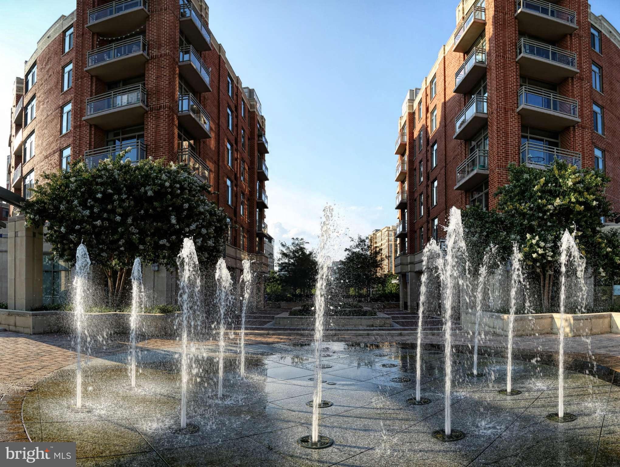 ECLIPSE ON CENTER PARK - Residential Lease