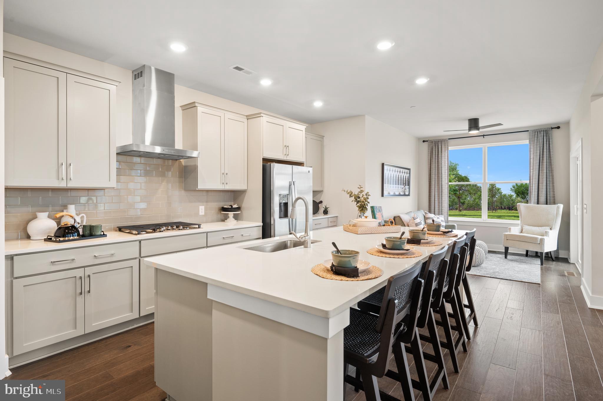 EXTON GROVE - Residential