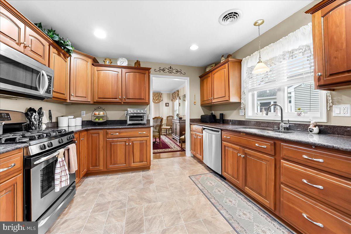 ALDEN PLACE - Residential