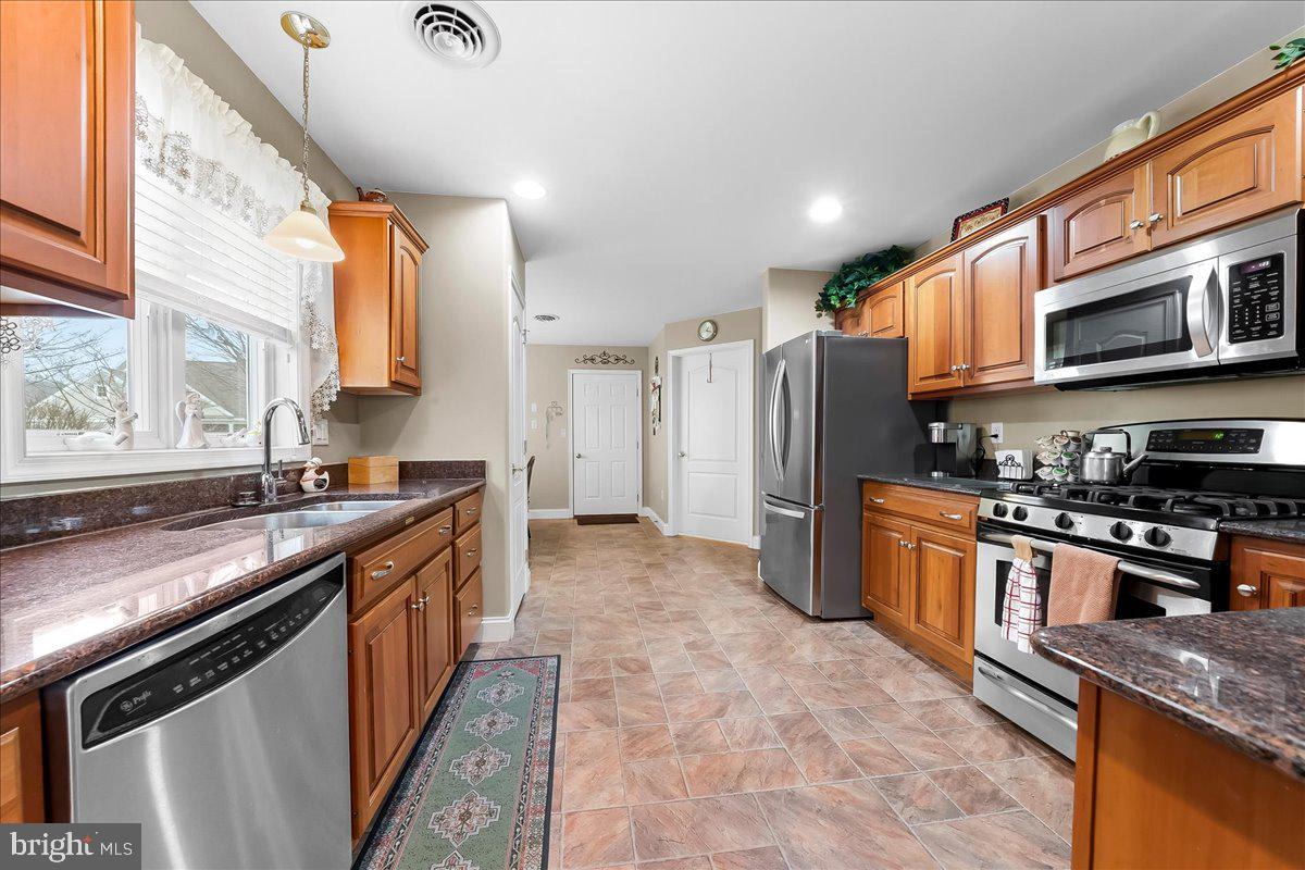 ALDEN PLACE - Residential