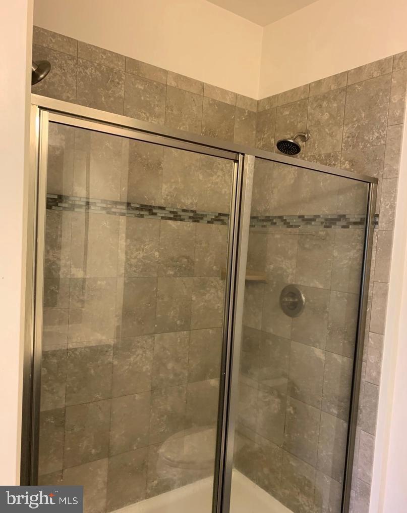 GLEN BURNIE - Residential Lease