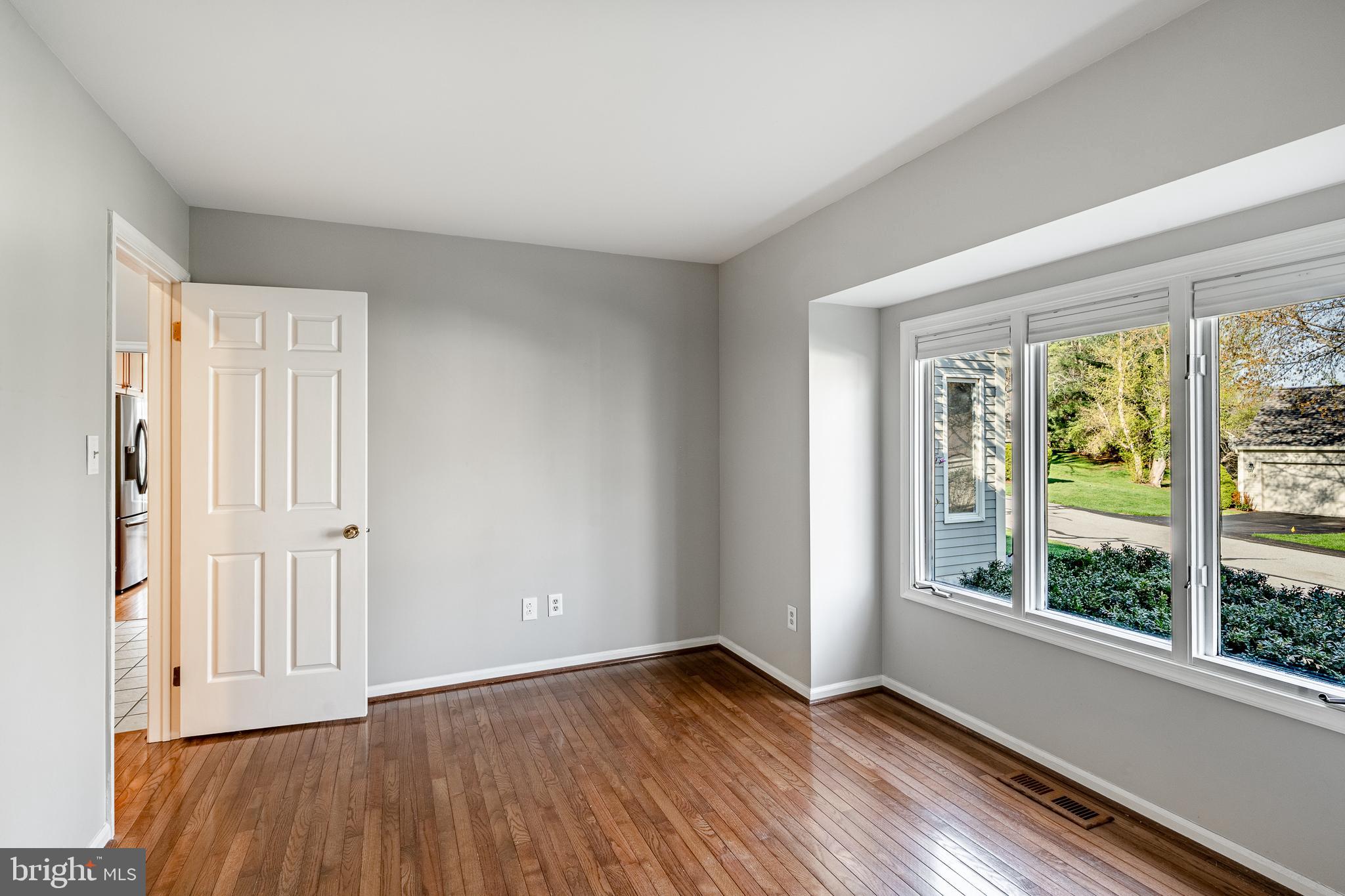 RADLEY RUN MEWS - Residential