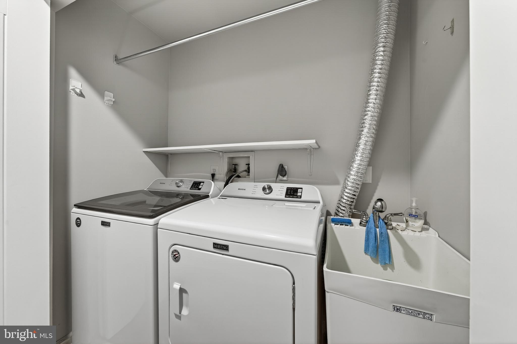 RADLEY RUN MEWS - Residential