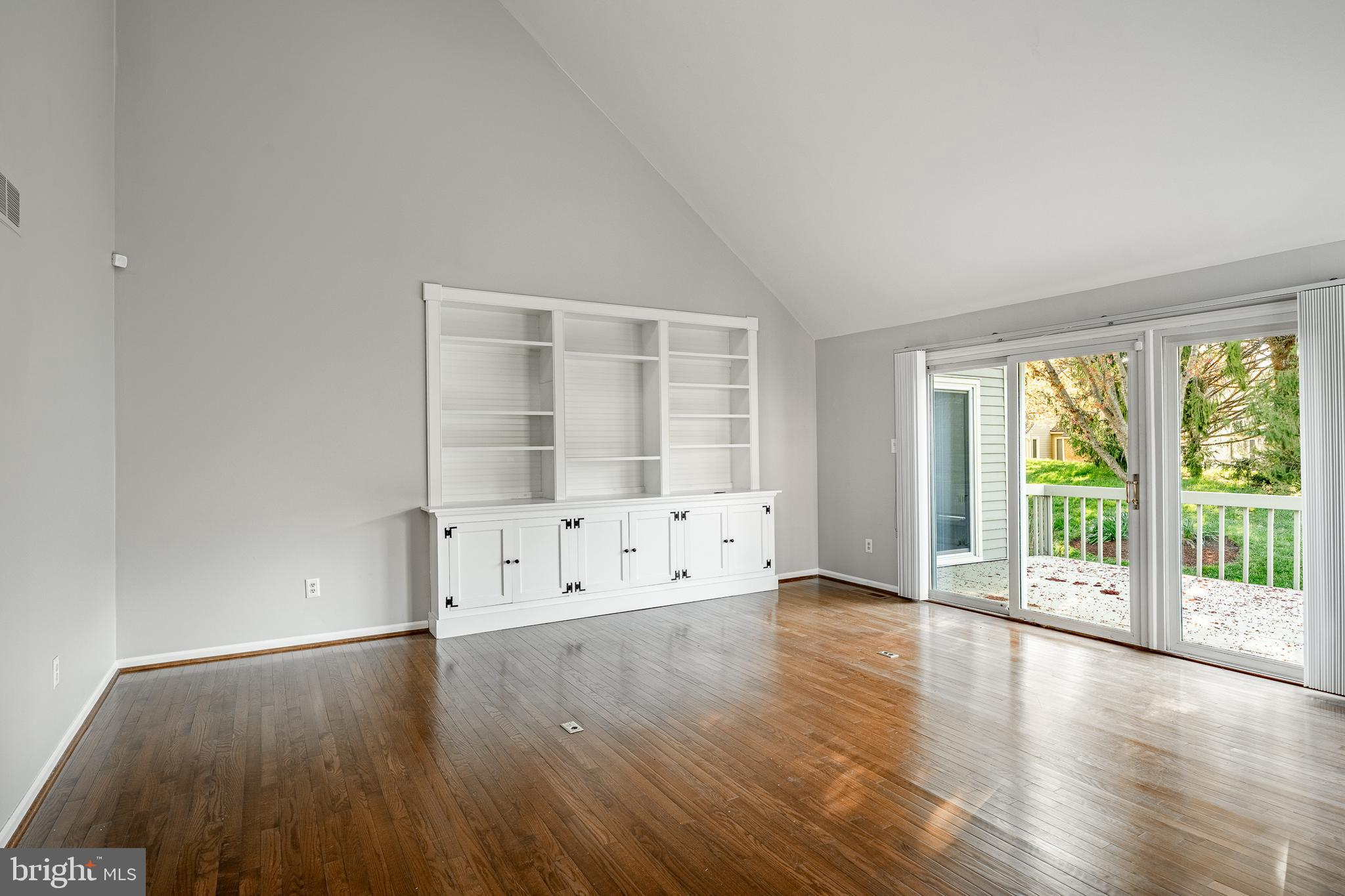 RADLEY RUN MEWS - Residential