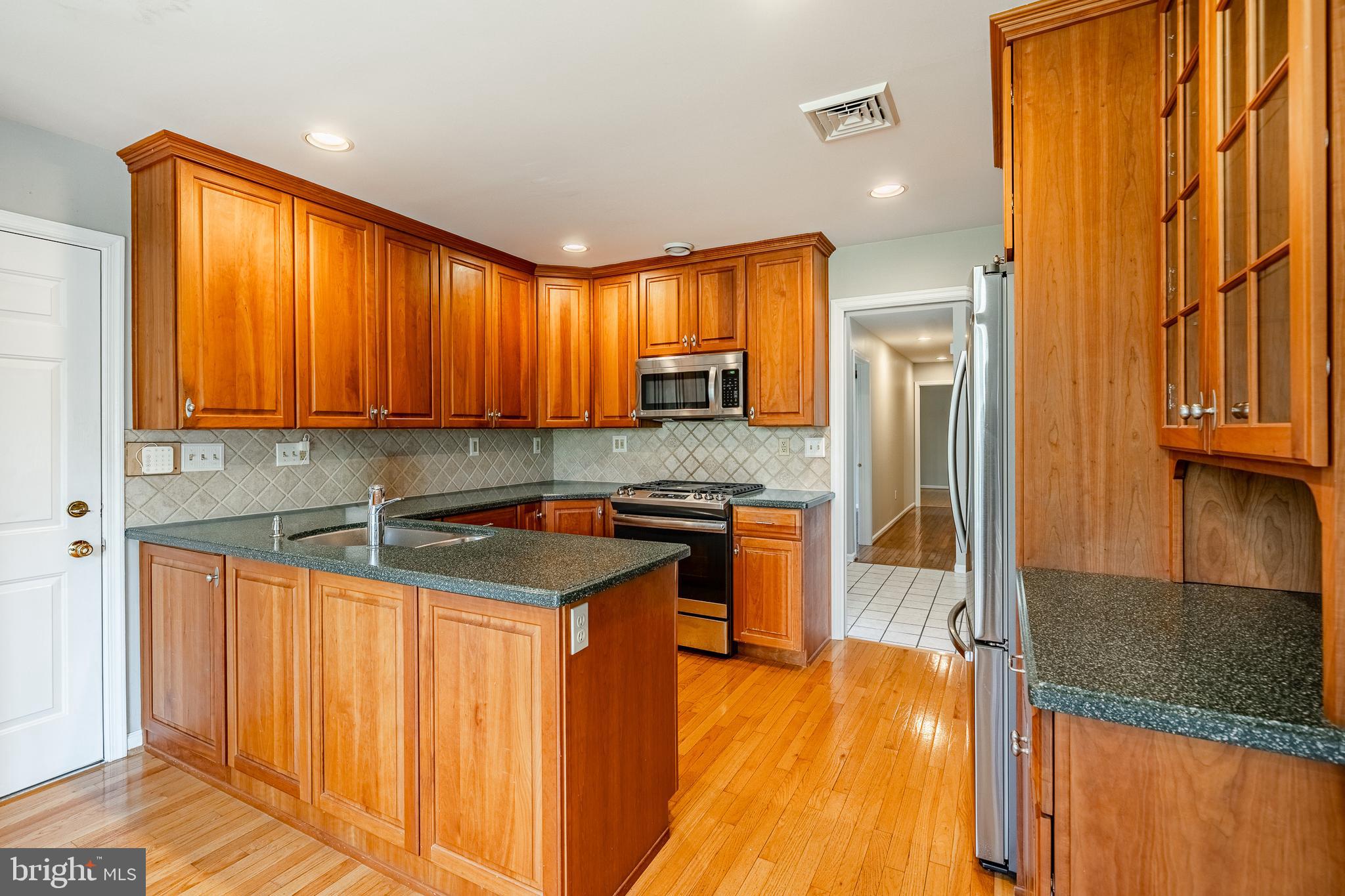 RADLEY RUN MEWS - Residential