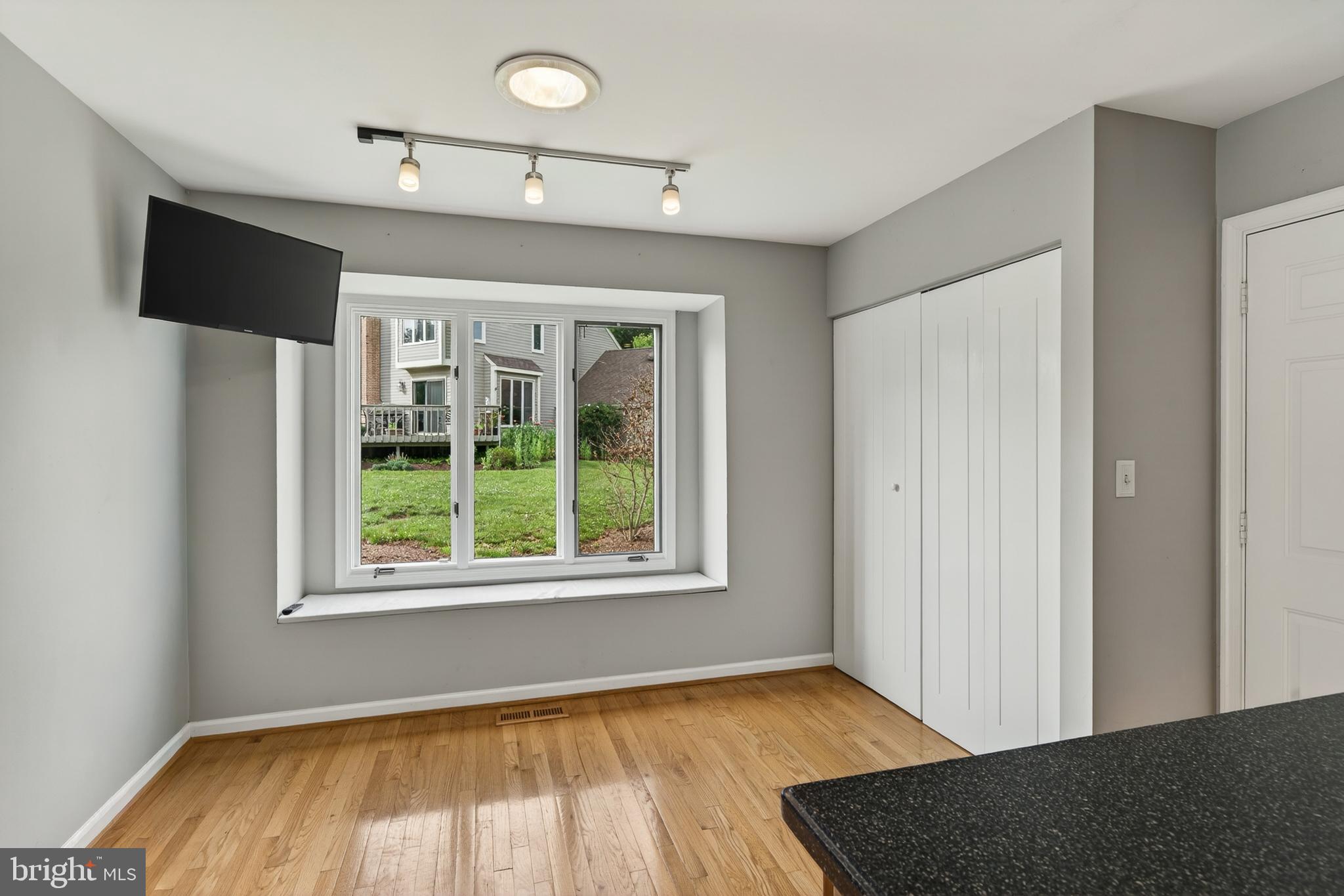RADLEY RUN MEWS - Residential