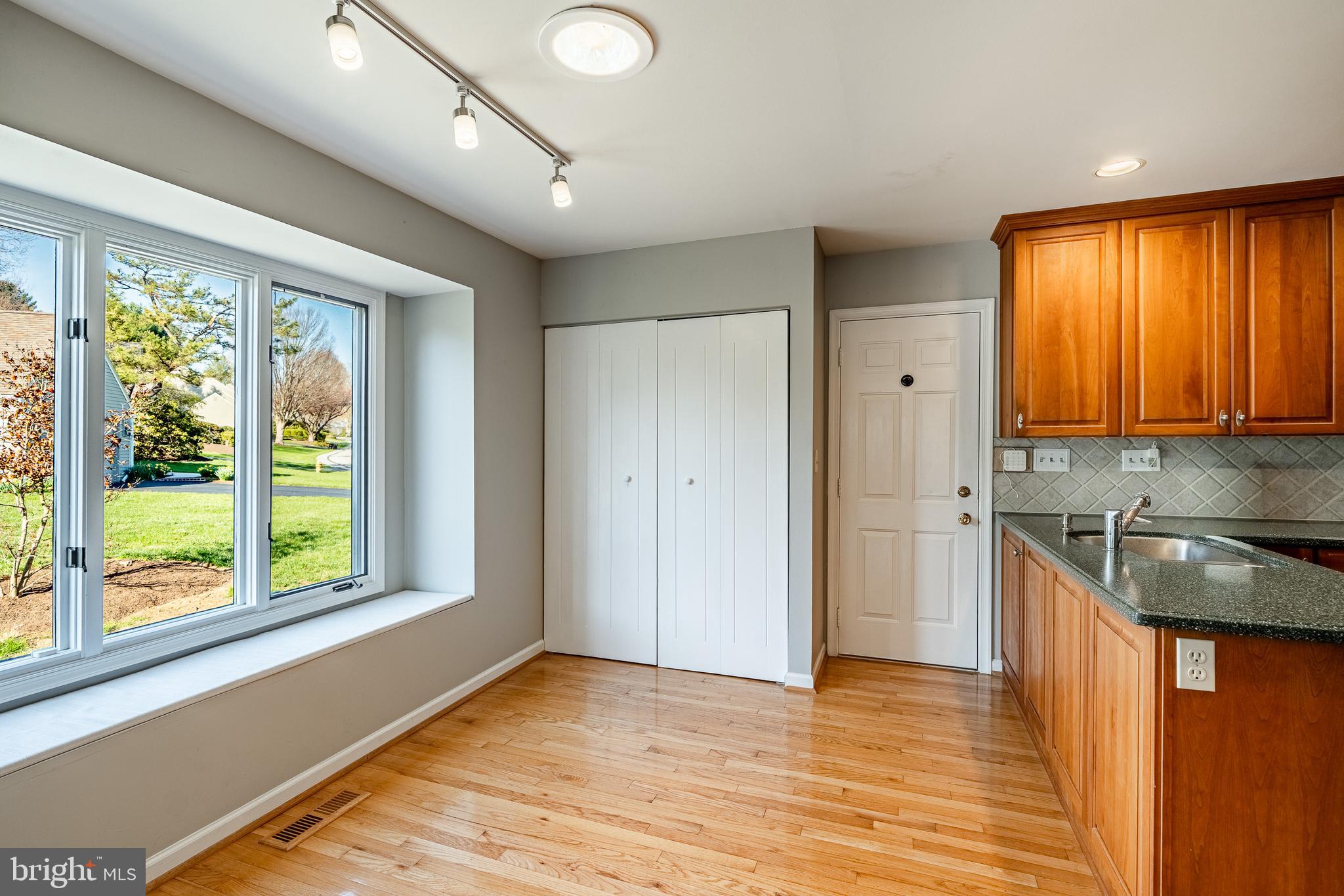 RADLEY RUN MEWS - Residential