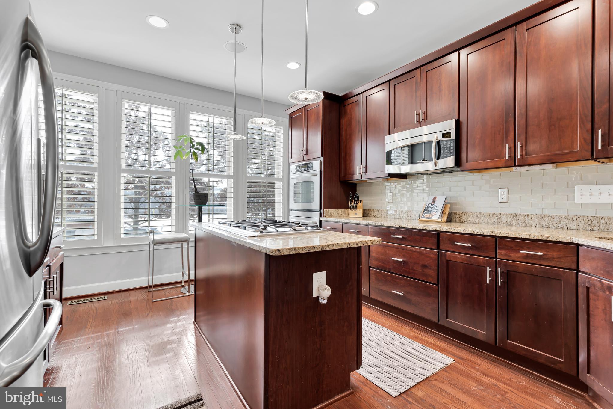 SHIRLINGTON - Residential