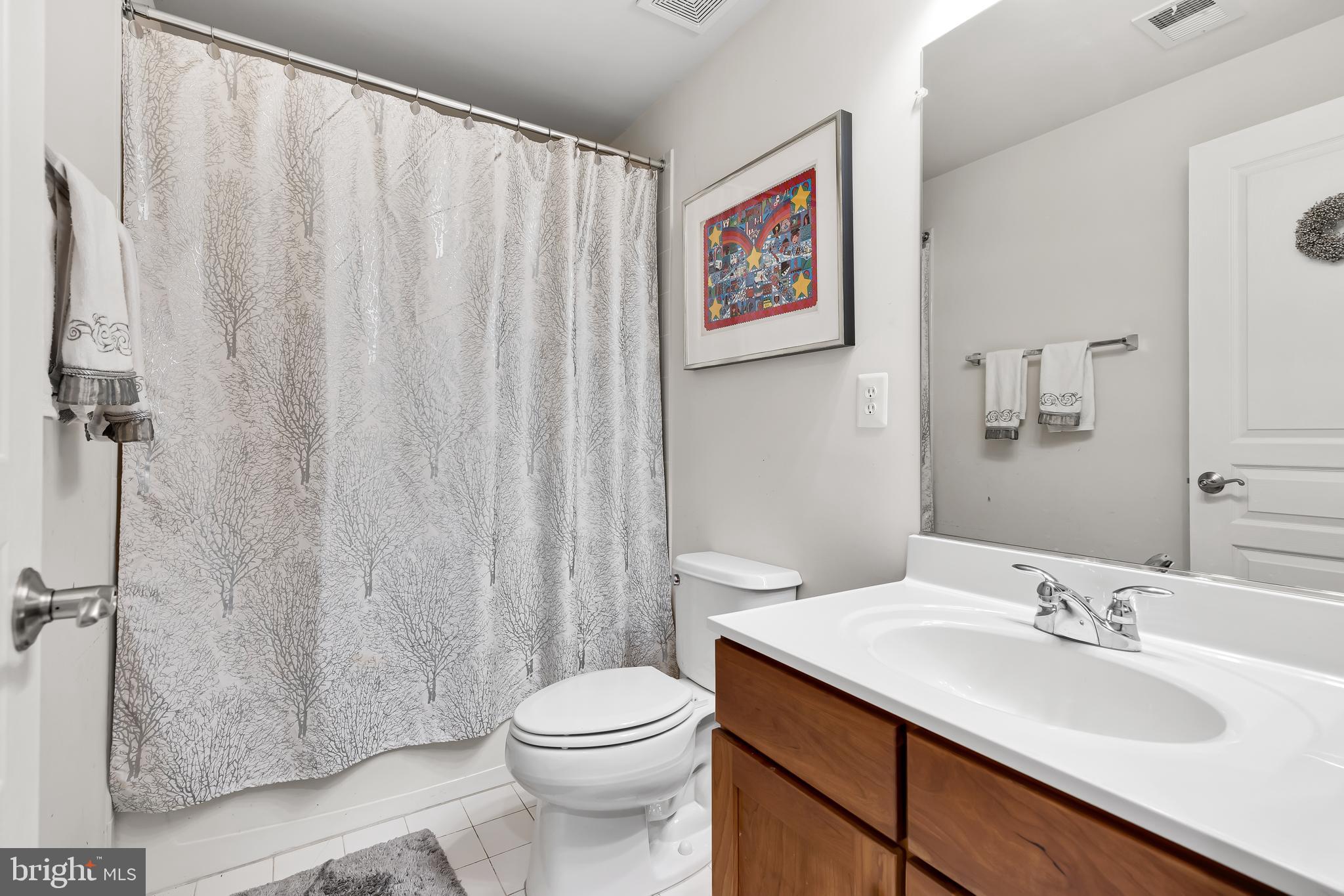 SHIRLINGTON - Residential