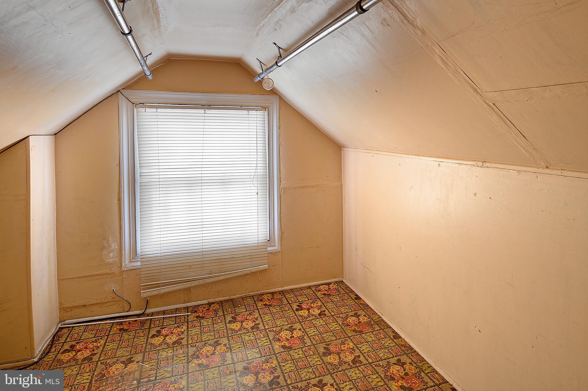 KENILWORTH PARK - Residential