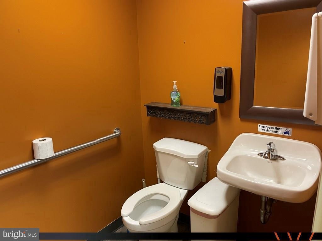 NONE AVAILABLE - Commercial Lease