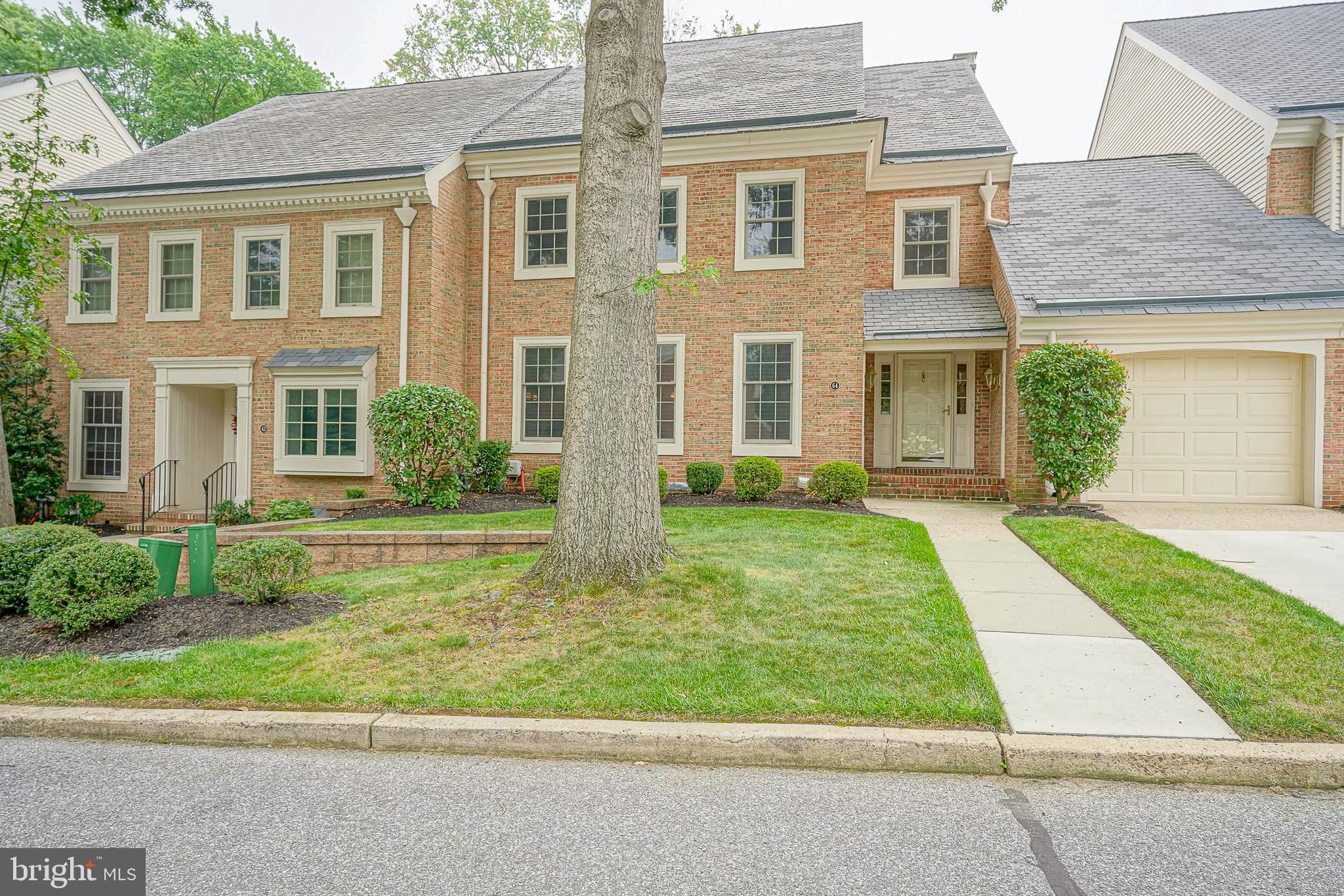 64 FOXWOOD DRIVE
