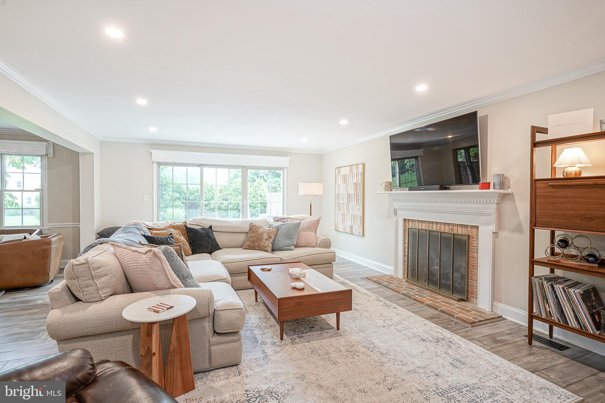 64 FOXWOOD DRIVE