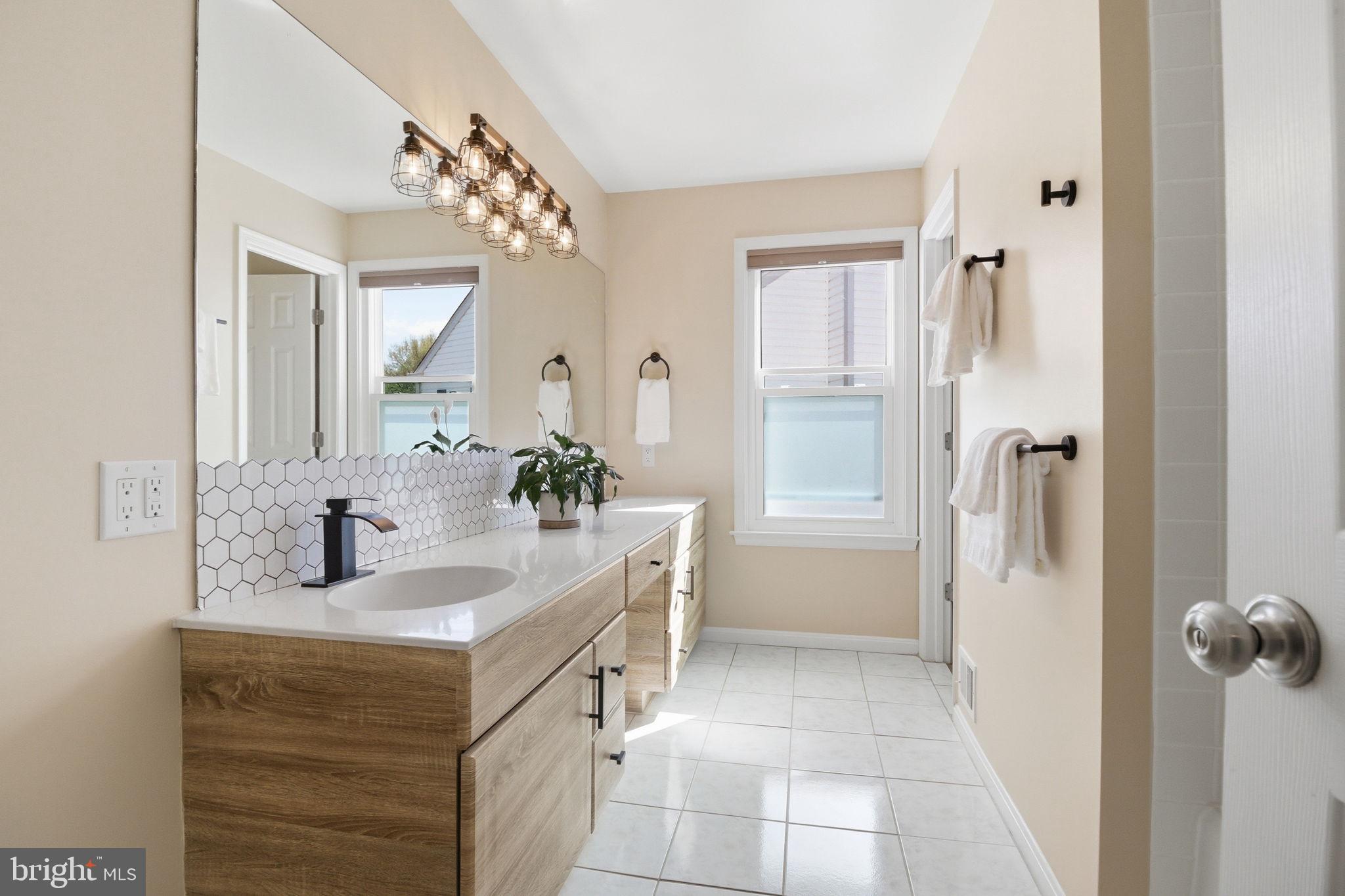 EXETER - Residential