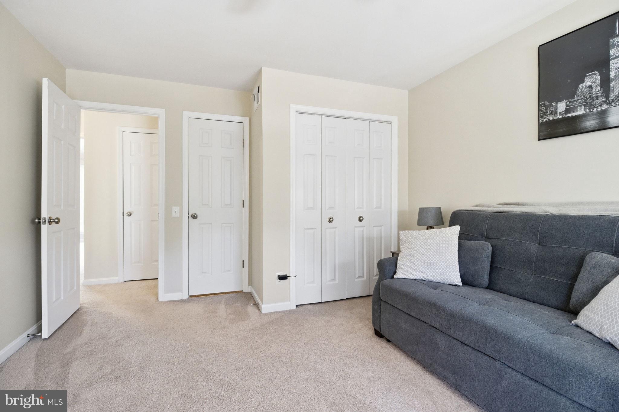 EXETER - Residential