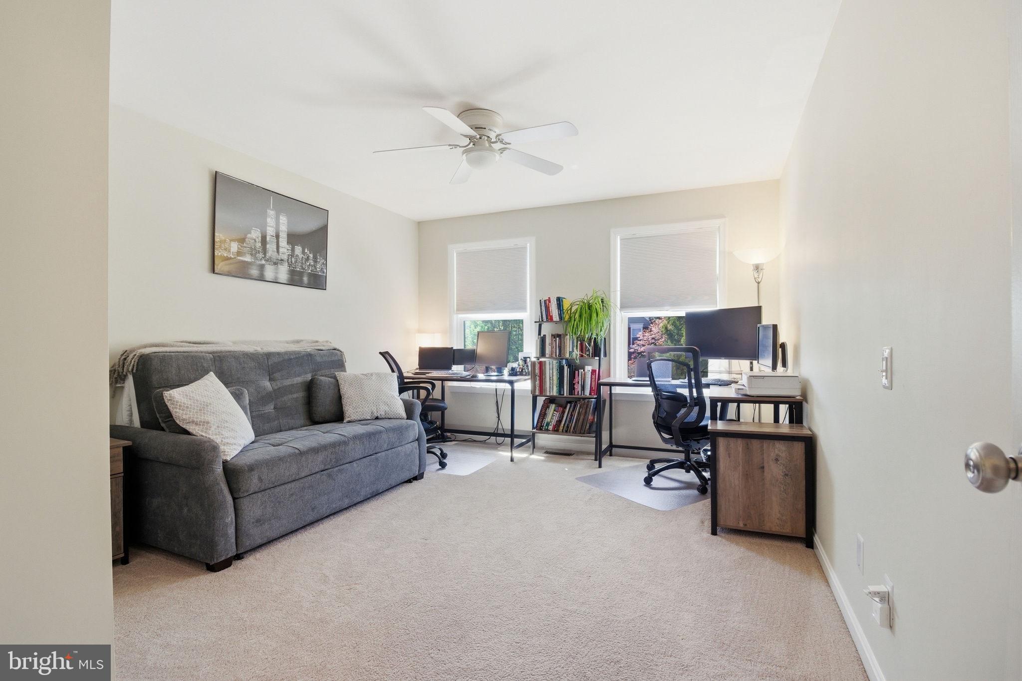 EXETER - Residential