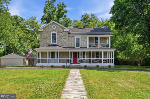 Homes For Sale - 105 E Washington Street<br/> REMINGTON, VA 22734