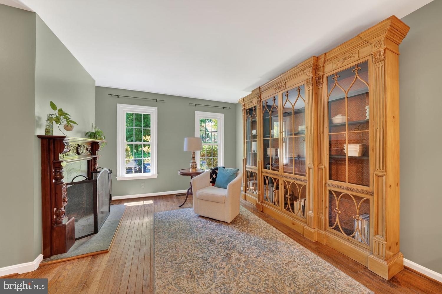 BURKE VILLAGE - Residential
