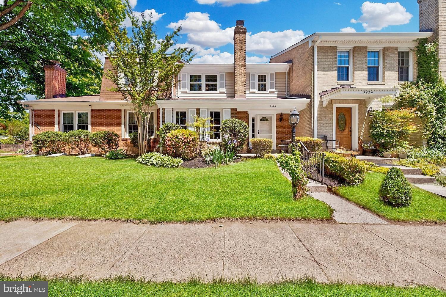 BURKE VILLAGE - Residential