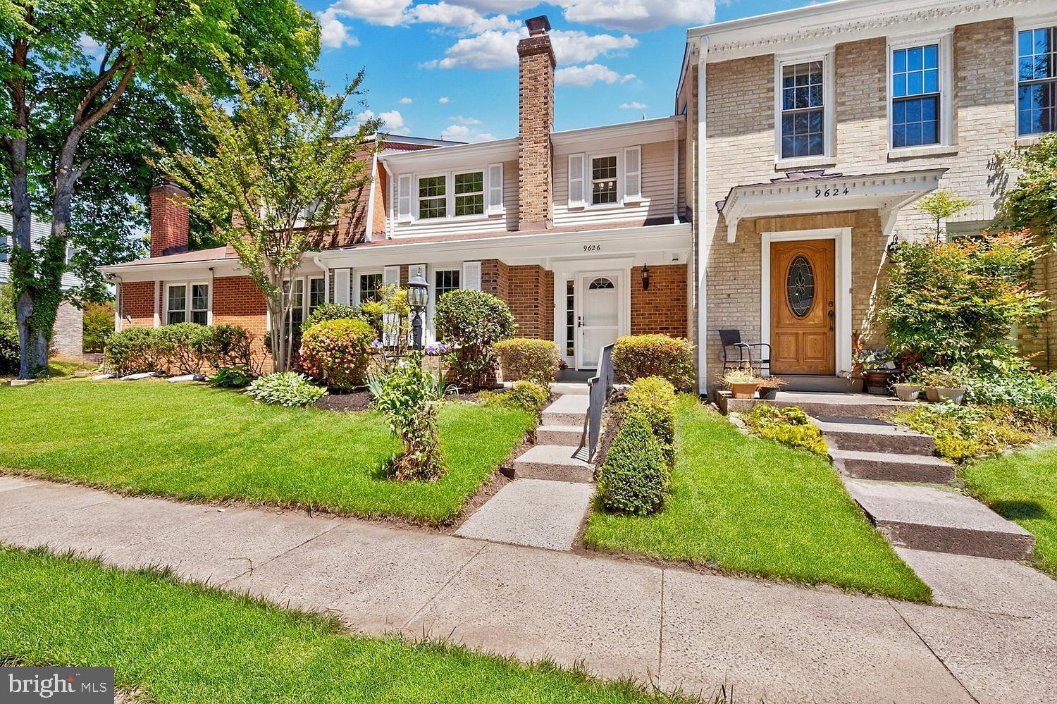 BURKE VILLAGE - Residential
