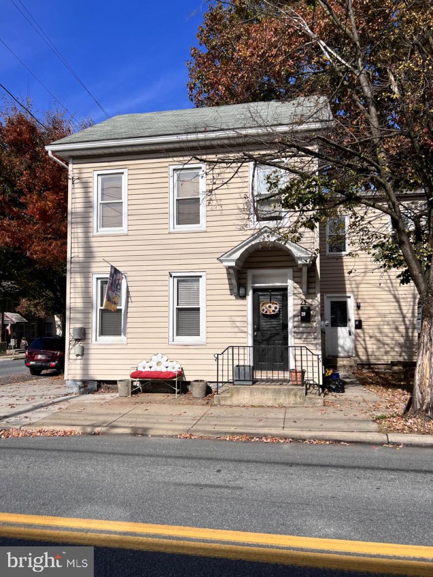 Well maintained and a solid investment. Check out this triplex in Lititz Borough, just a few blocks from downtown and the Lititz Spring Park. See basic P&L in documents. All apartments occupied. All three apartments -- two one bedroom apartments, and one three bedroom apartment -- have newly renovated kitchens. Tenants pay all utilities, minus CAM. Agents please read Agent Remark for showing information and offer guidelines.