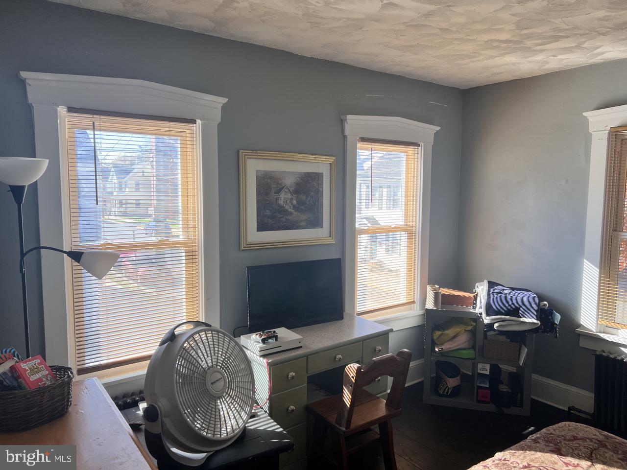 LITITZ SPRINGS PARK - Residential Income