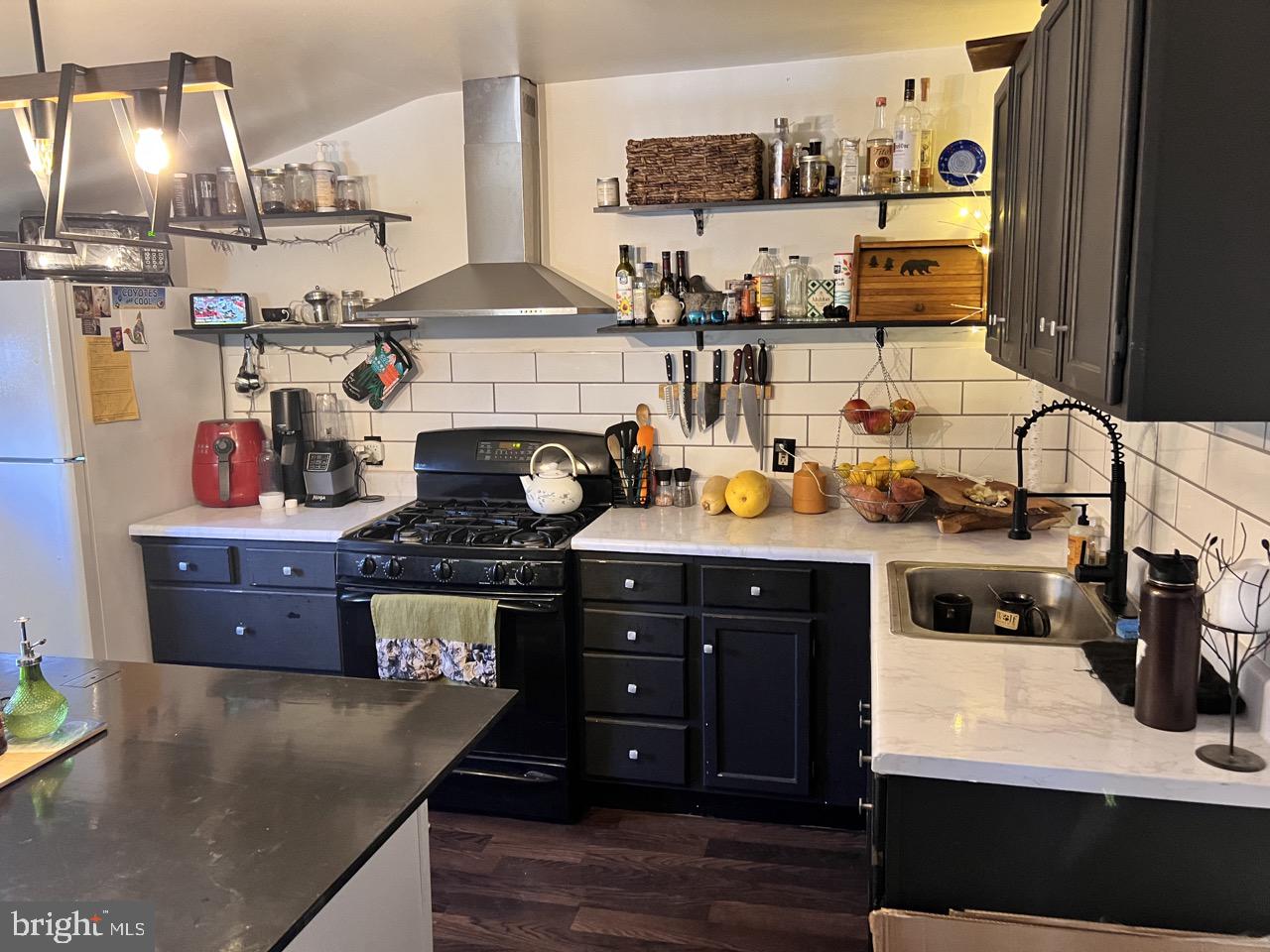 LITITZ SPRINGS PARK - Residential Income