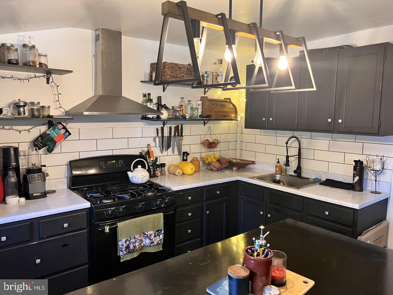 LITITZ SPRINGS PARK - Residential Income