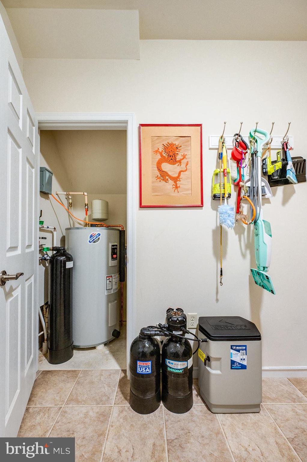 STONECROFT VILLAGE - Residential