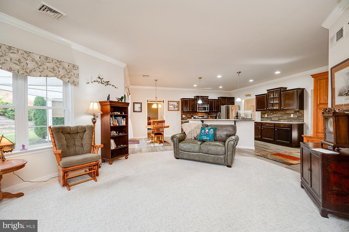 STONECROFT VILLAGE - Residential