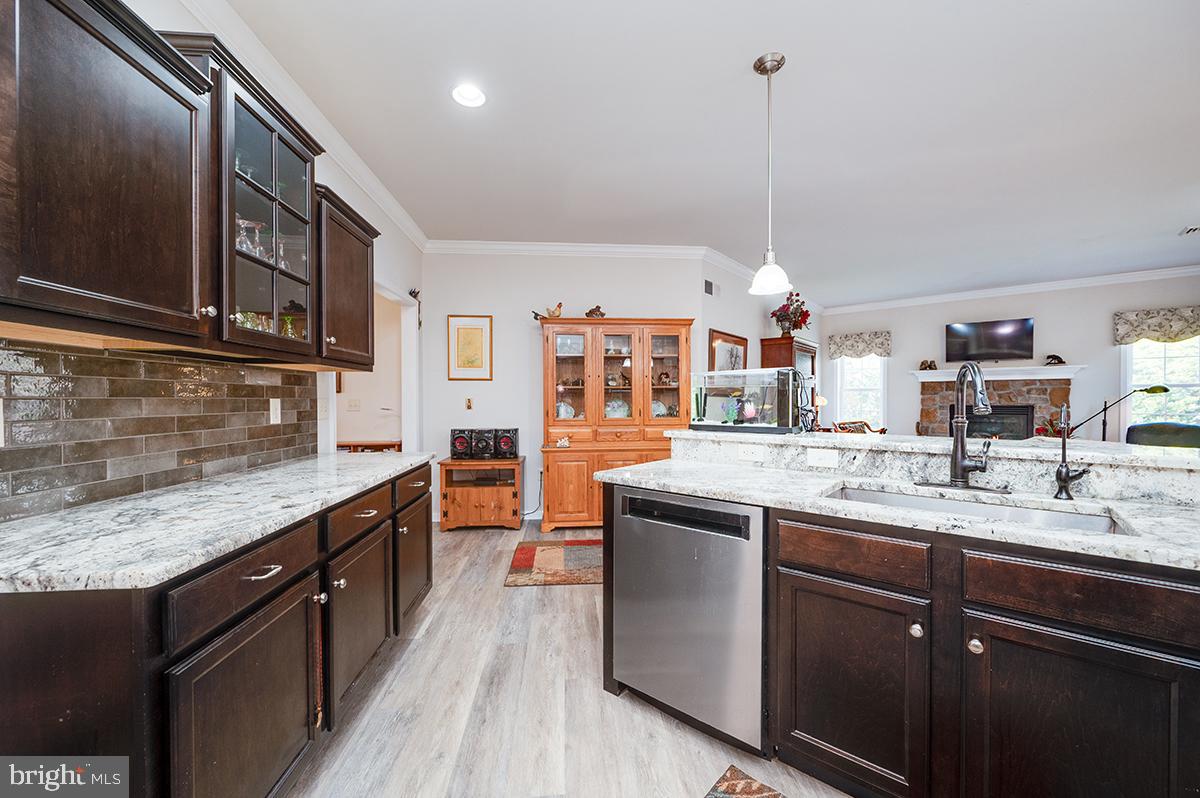 STONECROFT VILLAGE - Residential